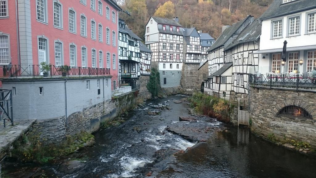 Hotel Eleganza Monschau Esterno foto
